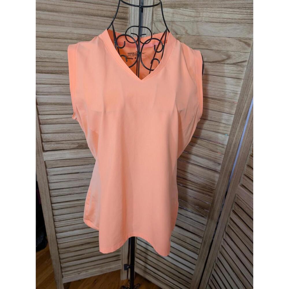 Nike Performance T-Shirt Womens Size Large Peach Dri-Fit V-Neck